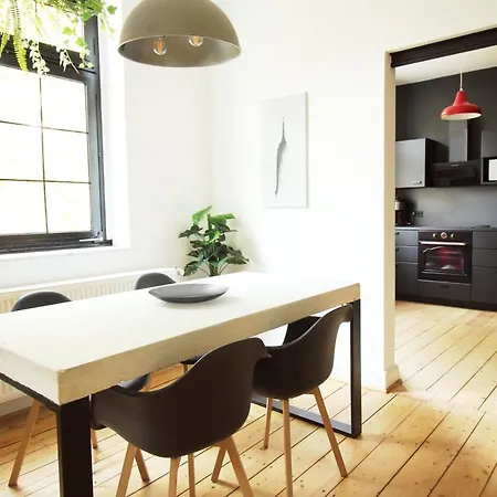 Secret Hideaways Zentrales Newyork-designapartment Mit 2 Betten Nahe Messe L Flughafen Apartment Duisburg